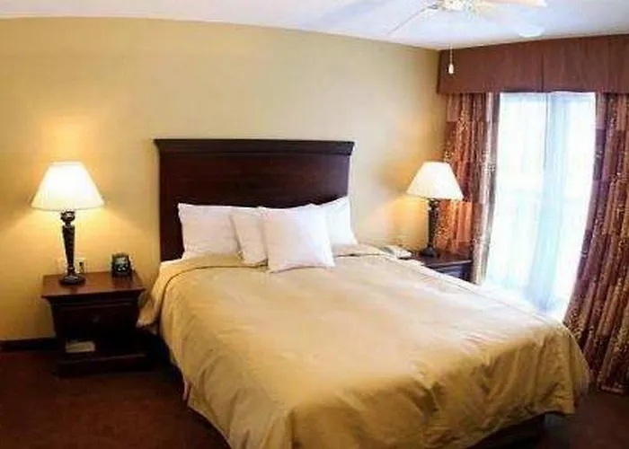 Homewood By Hilton Chicago -
