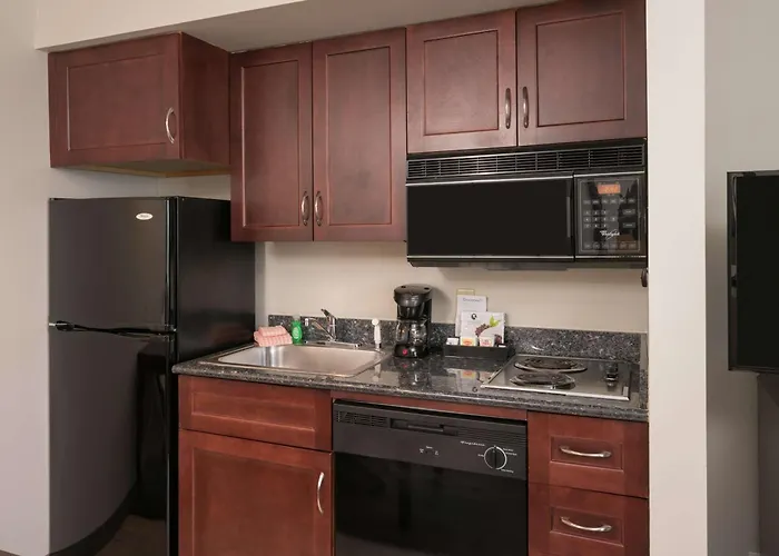 Отель Homewood By Hilton Chicago - Шаамбург