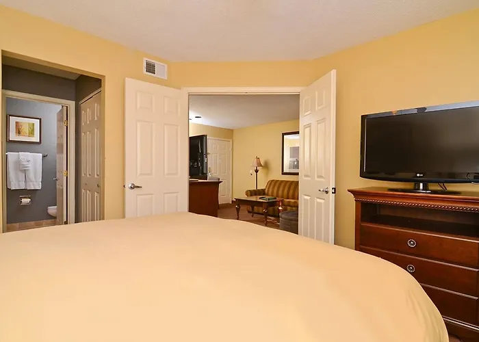 Hotel Homewood By Hilton Chicago - 3*