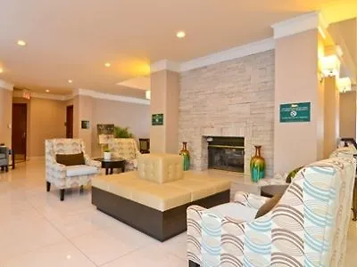 Homewood By Hilton Chicago - Отель Шаамбург